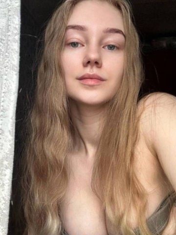Проститутка Адель